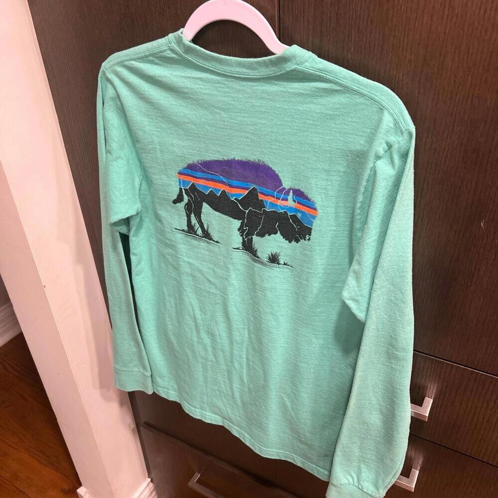 Patagonia Fitz Roy Bison Buffalo Graphic‎ Long Sleeve Shirt Men’s XS